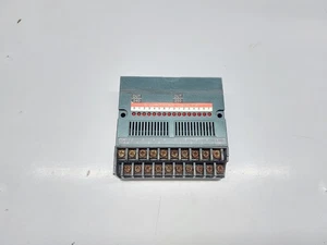 Idec Izumi pfj-t162cu Output Module 12-28vdc - Bild 1 von 8
