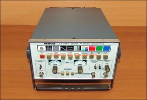 Generador de señal de video analógico a color Leader LCG-398A Secam con salida VHF-UHF de RF - Imagen 1 de 10