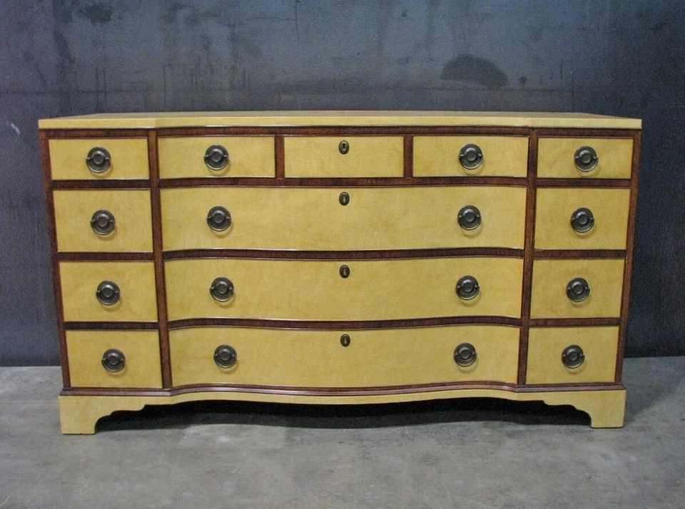 Immaculate Vintage Kittinger Solid Mahogany Chippendale Style 12 Drawer Dresser - Image 1 of 4