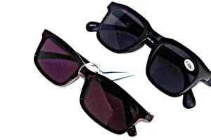 2 tinted Reading Glasses Power +1.25 Variety styles quality brands Sun readers - Picture 1 of 4