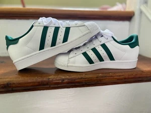 Adidas Originals Superstar 2 White Green Sneakers Men's 6.5 | Women's 7.5 - Picture 1 of 7
