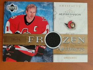 2006-07 Artifacts Frozen Artifacts Gold #FA-DA Daniel Alfredsson HOF /25
