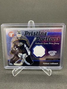 2003-04 TOPPS PRISTINE PORTIONS HOCKEY GAME WORN TOMAS VOKOUN #PPJ-TV PREDATORS