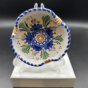 Posacenere in ceramica spagnola dipinto a mano firmato A.H. Puente 4" x 4" - Foto 1 di 4