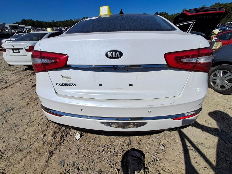 Cámara de visión trasera maletero/portón trasero compatible con 14 CADENZA 2665027 Foto 1 de 2