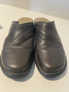 Bay Studio Lederschuhe Damen Pamela Pantoletten Slipper Schuhe braun US Größe 8 M - Bild 1 von 9