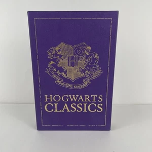 Hogwarts Classics by J. K. Rowling Slipcovered Beedle the Bard and Quiddith - Bild 1 von 8