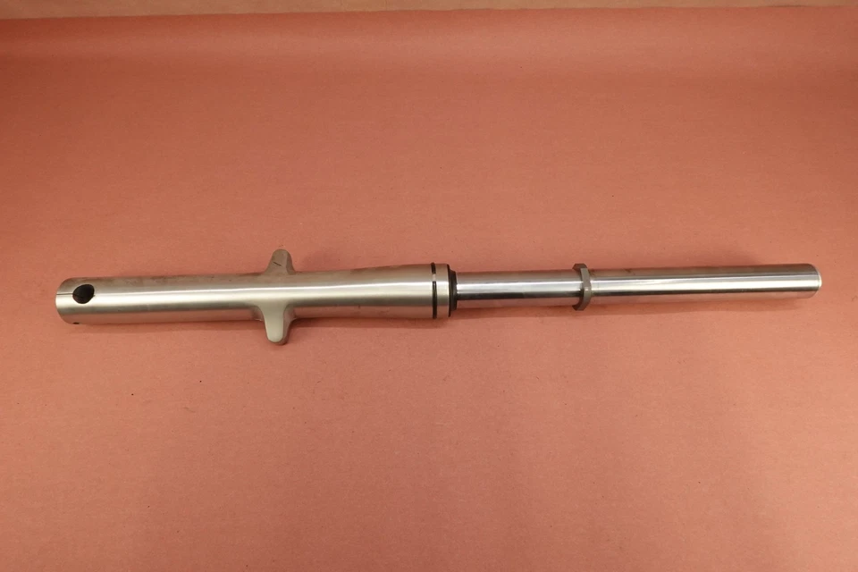 Tubo amortiguador horquilla delantera izquierda Suzuki Boulevard C50 VL800 2005-2009 Foto 1 de 4