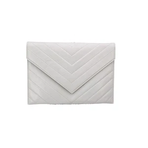 Auténtico Bolso de Mano Pequeño Yves Saint Laurent Vintage Blanco V Cuero Acolchado - Imagen 1 de 7