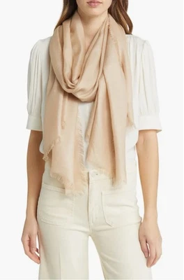 "Bufanda envolvente de cachemir y seda NORDSTROM en bronceado nómada 78"" X 28"" $99" Foto 1 de 4