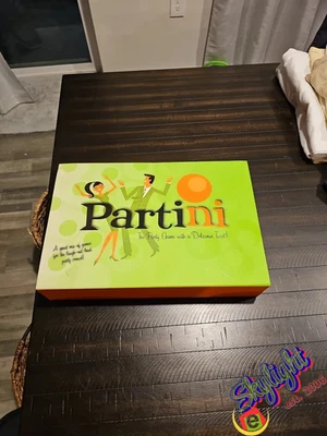 Parker Brothers Partini 2008 The Party Game with a Delicious Twist! - Изображение 1 из 4
