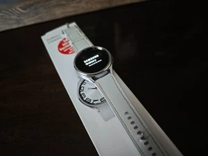 Samsung Galaxy Watch 6 Classic LTE – 47 mm – Drehlünette – guter Zustand - Bild 1 von 7
