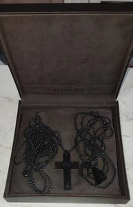 GUCCI by TOM FORD 2002 vintage runway ad campaign rosario cross necklace ebano - Imagen 1 de 6