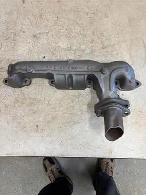 MOPAR 383 440 COLECTOR DE ESCAPE Plymouth Charger RoadRunner 3698546 Dodge lado derecho Foto 1 de 4