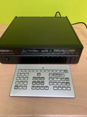 Meridian 565 Digital Surround Processor With Remote Control - Image 1 of 4