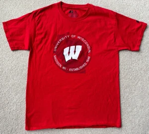 Wisconsin Badgers Crew Neck Red T-Shirt Adult Medium - Picture 1 of 4
