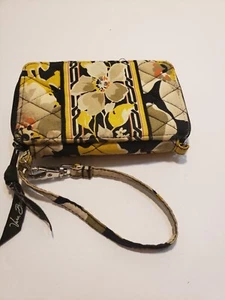 PREOWNED VERA BRADLEY DOGWOOD FLOWER WRISTLET WALLET BLACK YELLOW WHITE - Picture 1 of 5
