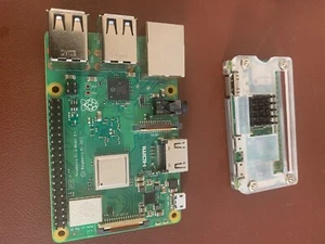 raspberry pi 3 and raspberry pi zero (with case) - Picture 1 of 3