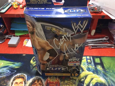 NEW SEALED Mattel WWE Curtis Axel Elite BAF Jim Ross Toys R Us PPV 2013 Cover