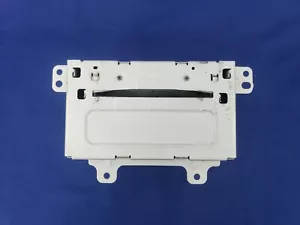 ๐
2010 2011 2012 GMC Radio XM Satellite Stereo MP3 CD Player Receiver 20983517 - Picture 1 of 8