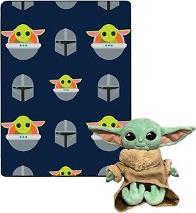 Star Wars - Plush Hugger Blanket - Pick your Character