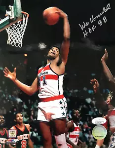 Wes Unseld Autographed Washington Bullets 8x10 Photo (JSA) - Picture 1 of 3