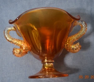 Fenton 100° anno calendula carnevale vetro manico pesce piedi composta piatto caramelle - Foto 1 di 5