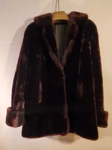Cappotto di pelliccia di pecora vintage marrone molto scuro - Foto 1 di 24