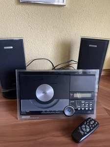 Musikanlage Radio +CD-Spieler vertikal mit externen Lautspr.-Boxen von MEDION - Bild 1 von 10