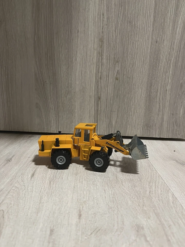 Siku Zl. 4002 Radlader Zettelmeyer 1:50 - Bild 1 von 4