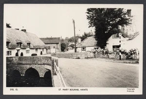 Postcard St Mary Bourne nr Andover Hampshire village bridge signpost RP - Picture 1 of 2