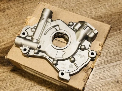 2005-2010 Mustang 4.6 5.4 3V Genuine OEM Ford Oil Pump, 9L3Z-6600-A — 第 1/3 张图片
