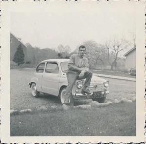 Snapshot Vintage Photo Handsome Young Man Fiat 600 Car Automobile NJ? 1959 - Picture 1 of 6