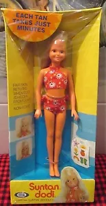 NUOVISSIMA in SCATOLA SIGILLATA~VINTAGE+RARA~1977***BAMBOLA ABBRONZANTE DODI***tutto originale~SENZA SCATOLA - Foto 1 di 6