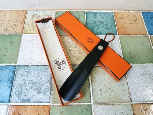 HERMÈS Corno e coltello serie Hermes 124378101