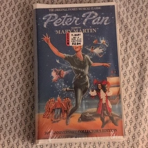 Peter Pan 1990 VHS Mary Martin 30th Anniversary Collector's Edition (NEW SEALED) - Picture 1 of 3
