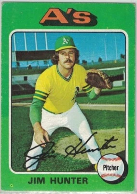 1975 Topps Baseball Cards (1-660) - Pick the Cards You Need to Complete Your Set - Image 1 of 3