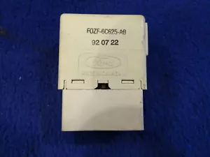 90 91 92 93 OEM Ford Mustang Low Oil Relay Used Take Off - Picture 1 of 5