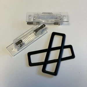 BMW E30 E12 E28 E24 E23 E26 TARGA LUCE LAMPADA HELLA SET (2 pezzi) - Foto 1 di 4