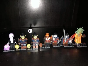 LOT OF 7 LEGO MINIFIGURES DUNGEONS AND DRAGONS 71047 - Picture 1 of 7