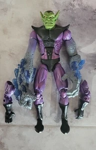 LEYENDAS DE MARVEL Transforming SKRULL From TOYS R US ALIEN ARMIES KREE CENTRY PACK - Imagen 1 de 2