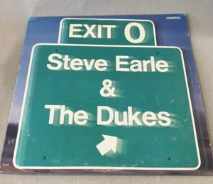 EXIT O STEVE EARLE & THE DUKES 33 RPM. LP. DIGITAL 1980 MCA RECORDS 5998 - Picture 1 of 7