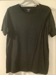 Black Short Sleeve T-shirt - Picture 1 of 4