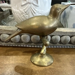 MID CENTURY MODERN BRASS BIRD ON BRANCH, SOLID AND HEAVY. BEAUTIFUL PATINA - Picture 1 of 6