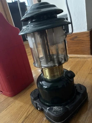  Coleman Lantern CL2 型号 288 1985 红色硬质保护壳 美国制造 — 第 1/4 张图片