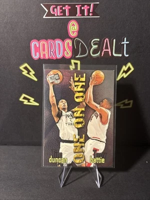 1997 年蒂姆·邓坎 新秀卡 托尼·巴蒂 新秀 新闻通行证 名人堂 1 对 1 SPURS RC — 第 1/3 张图片