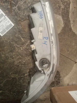 Conjunto de faros PASAJERO BUICK CENTURY derecho 97 98 99 00 01 02 03 04 05 Foto 1 de 4