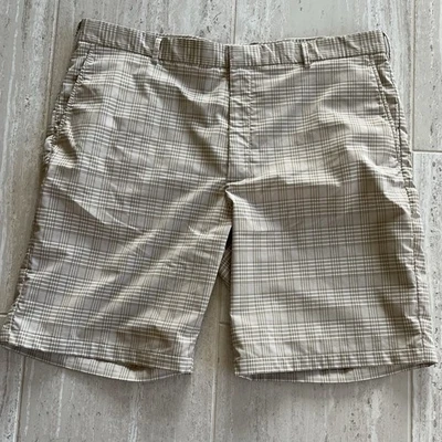 Pantalones cortos de golf Walter Hagen para hombre talla 42 cintura tostado blanco a cuadros bolsillos delanteros planos Foto 1 de 4