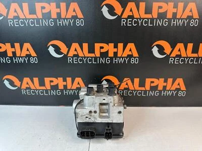 02 TOYOTA PRIUS Anti-lock Brake Parts Abs Pump 4405047020 - Image 1 of 4