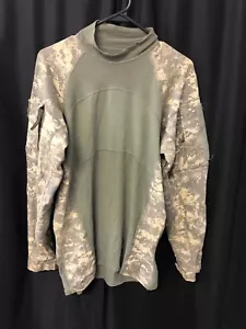 Camicia da combattimento ONE MASSICCIA ACU ACS Esercito Digitale Mimetica Buone Condizioni Eccellenti - Foto 1 di 7
